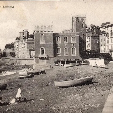 Castello Miramare 3* Genoa