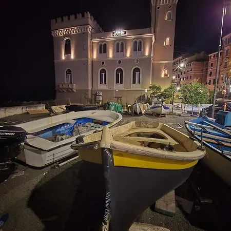 Castello Miramare Отель