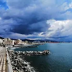 Castello Miramare ג'נובה