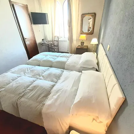 Castello Miramare ホテル