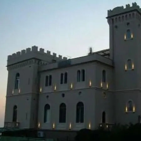 Castello Miramare Gênes