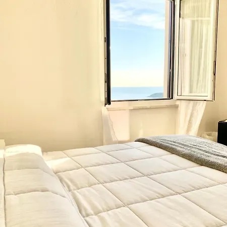 Castello Miramare 3*