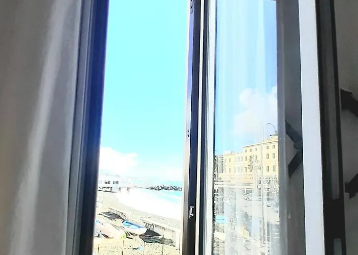 Castello Miramare 3* Genoa