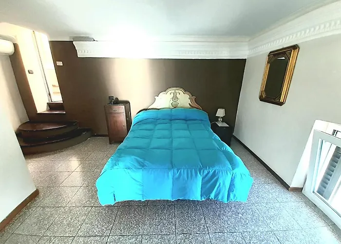 Castello Miramare 3* Genoa