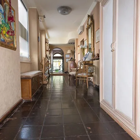 Castello Miramare 호텔 3*