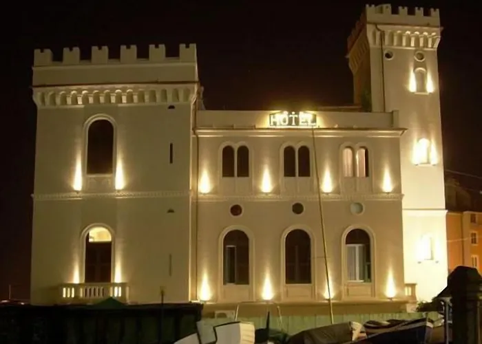 Castello Miramare 3*