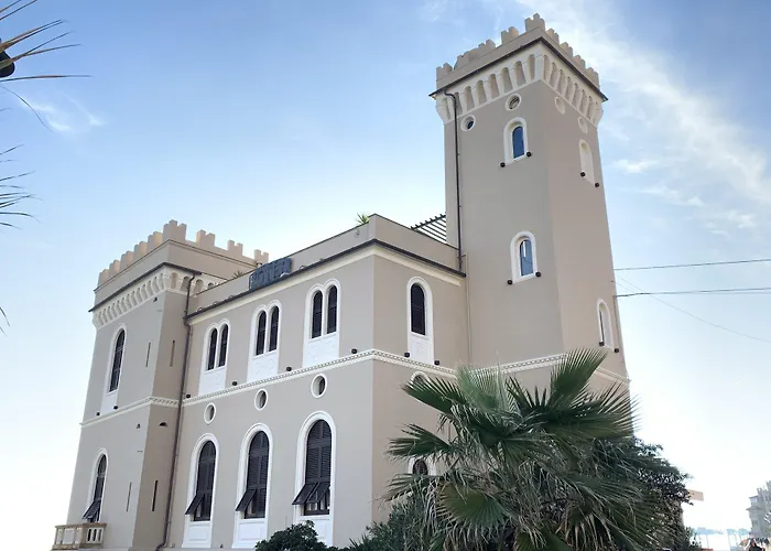 Castello Miramare Hotel Génova